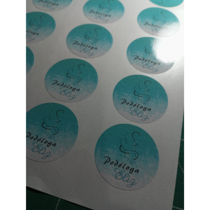 Adesivos em Papel Fotográfico Papel Glossy Adesivo 115g 29,7X21cm 4x0 - Tinta Corante  Meio corte na medida solicitada 