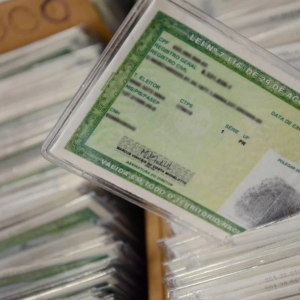 Plastificação de Documentos Polaseal 0,07 11x8cm   Cantos Arredondados 